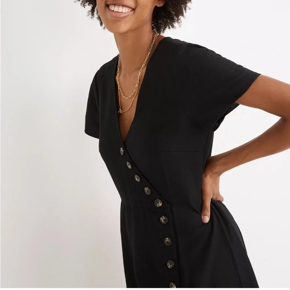 Madewell Linen-blend button-wrap midi dress in Black - Picture 1 of 12